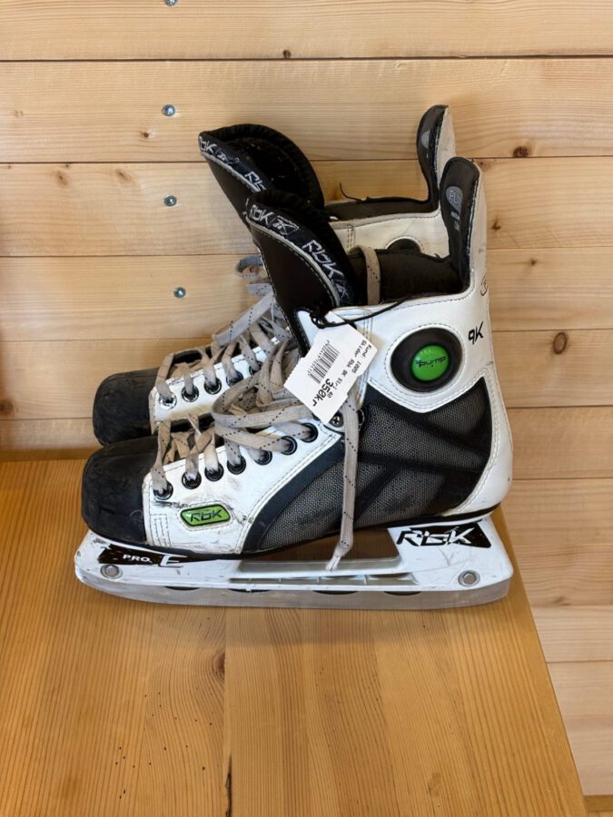 Skridskor Reebok 9K Stl 40