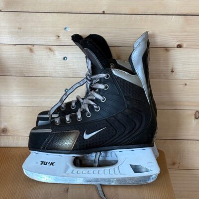 Skridskor Nike Stl 37,5