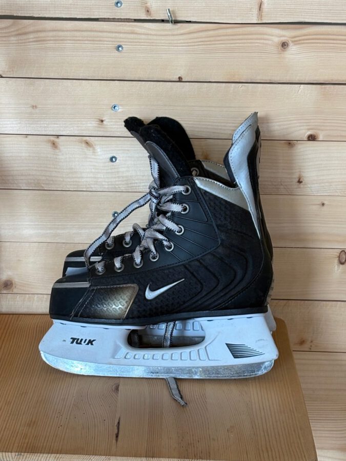 Skridskor Nike Stl 37,5