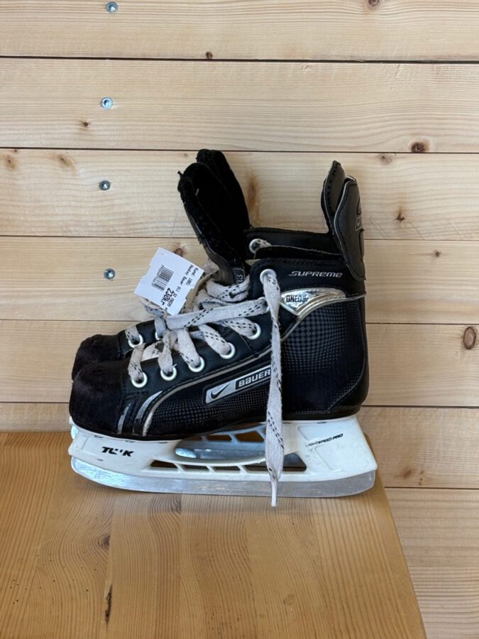 Skridskor Nike Bauer ONE5 Stl 32