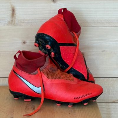Fotbollskor Nike Phantom Stl 36