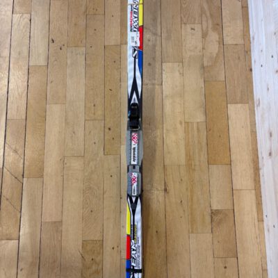 Längdskidor NYA! Salomon 110cm Rottefella
