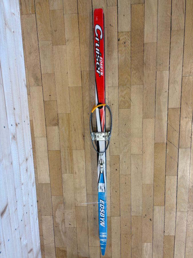 Längdskidor Edsbyn 140cm