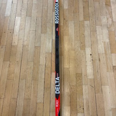 Längdskidor NYA! Rossignol Classic 184cm med NIS platta