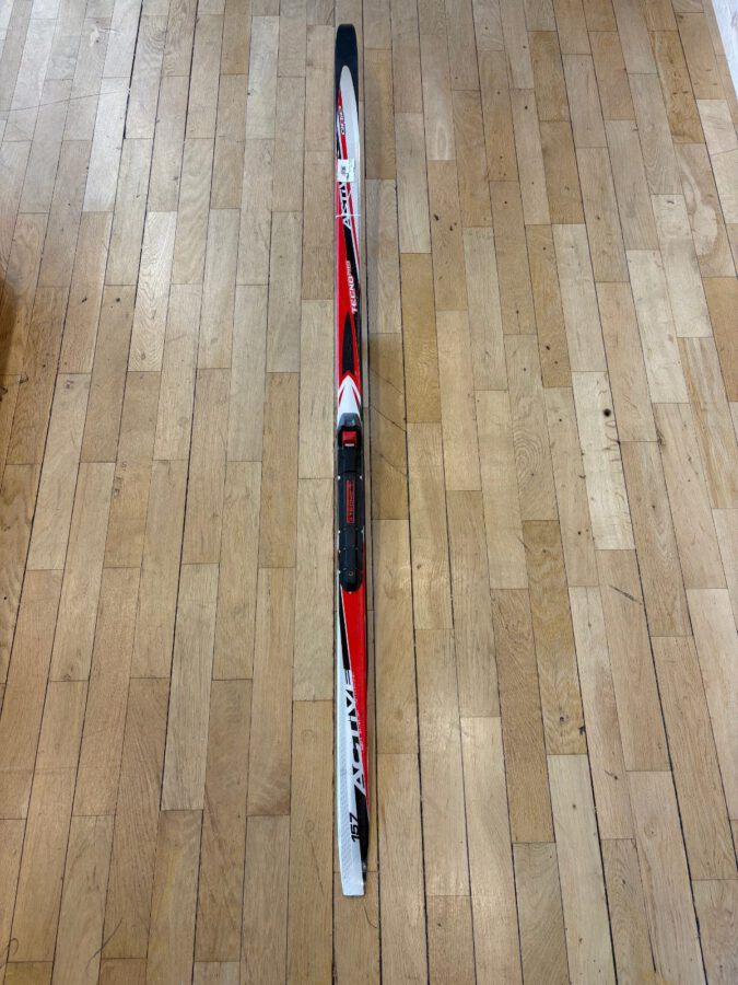 Längdskidor Tecnopro 157cm SNS