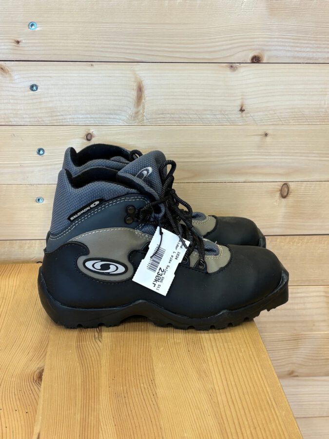 Pjäxor Salomon SNS