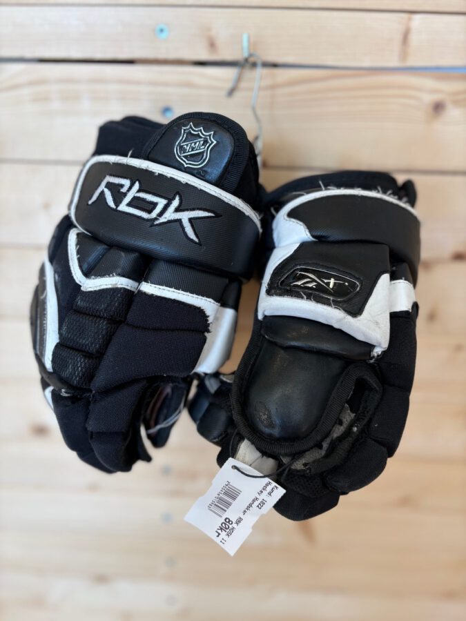 Handskar Reebok HG5K 11 tum