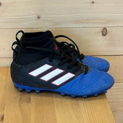 Fotbollskor Adidas Stl 32